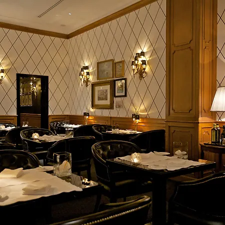 Aldrovandi Borghese 5* Rome