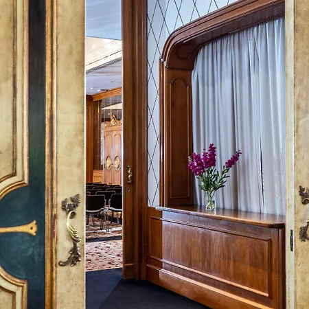 Hotell Aldrovandi Borghese 5*