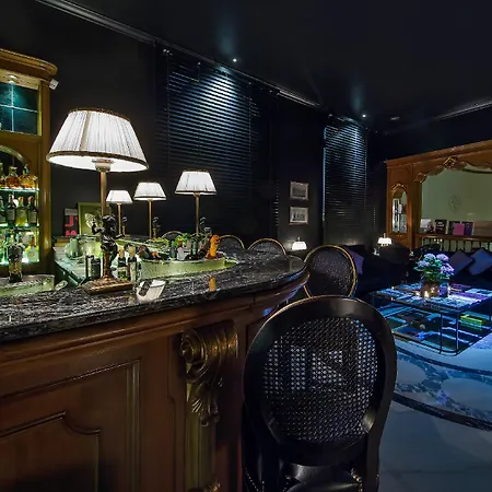 Aldrovandi Borghese Hotell 5*