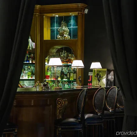 Aldrovandi Borghese 5* Rome