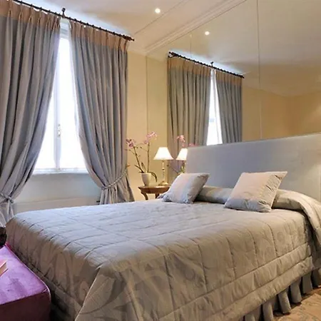 Aldrovandi Borghese Hotell 5*