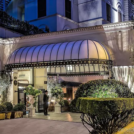 Отель Aldrovandi Borghese 5*