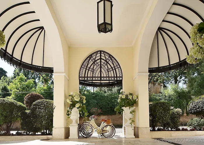 Aldrovandi Borghese 5* Roma